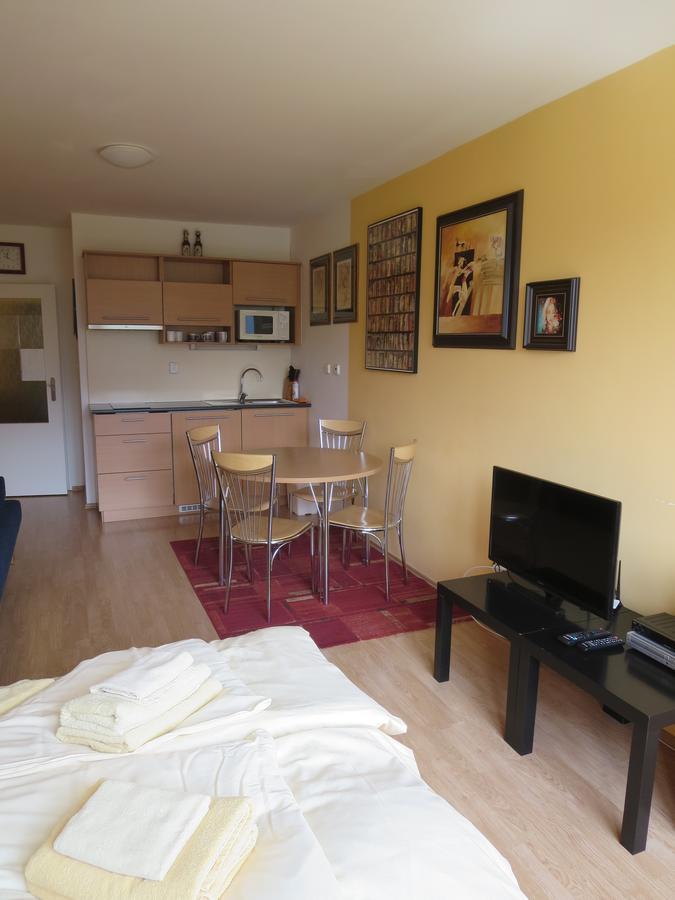 27 Apartment *